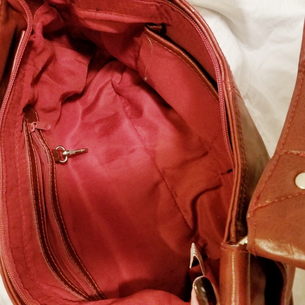 3/$18 Red PVC Handbag - Picture 2 of 5